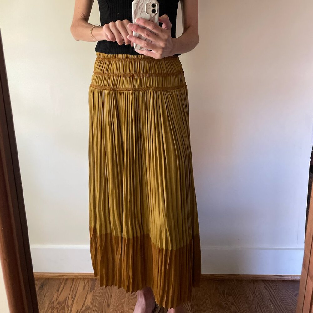 Anthropologie Pleated Skirt (fits like an XS and XXS)